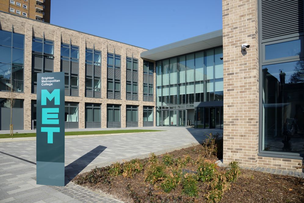 Brighton MET Waverley